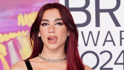 Dua Lipa: „Es wird wie immer ein großes Spektakel.“ (Foto: Ian West/PA Wire/dpa)