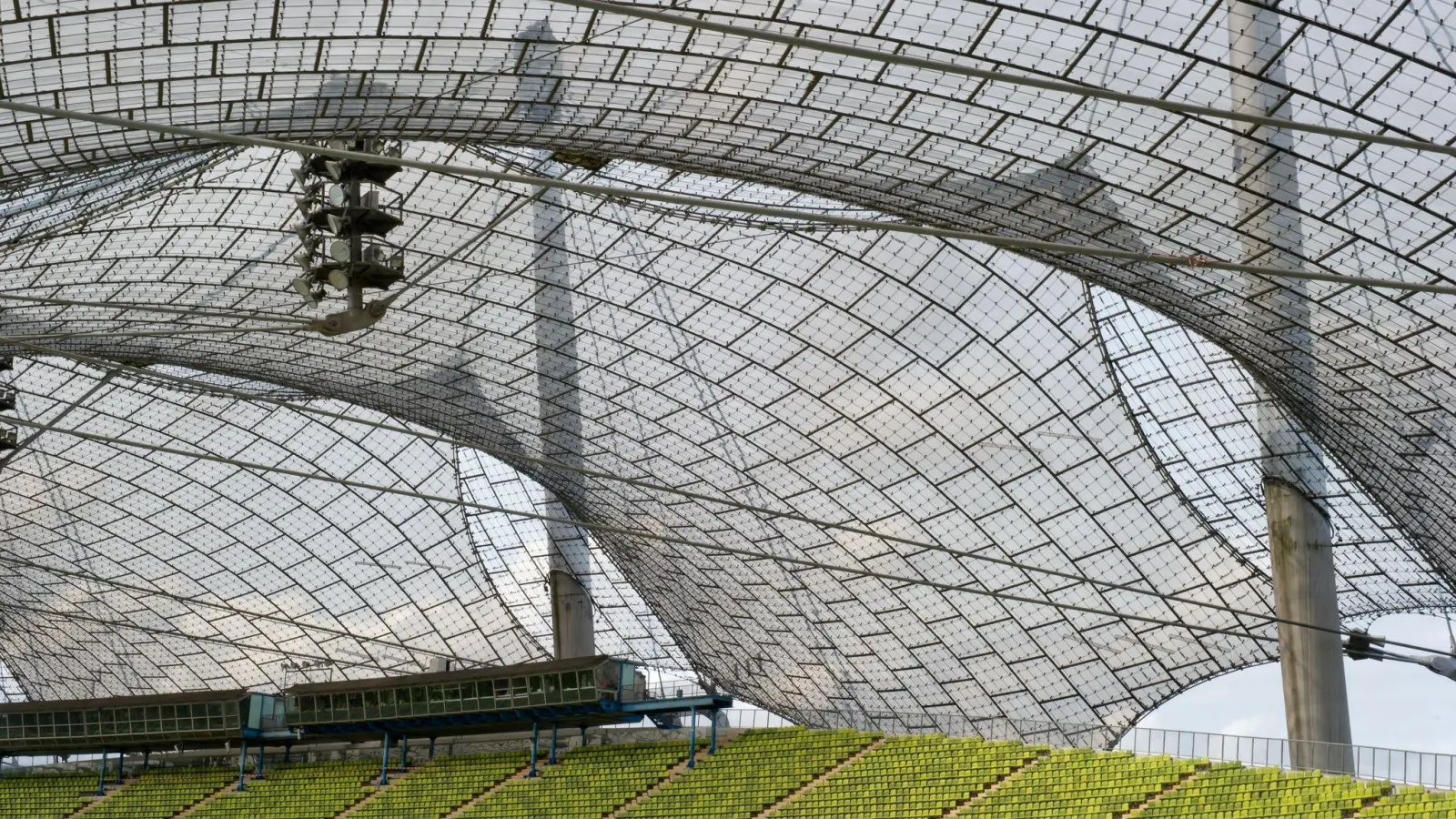 München bewirbt sich um die Ausrichtung Olympischer Sommerspiele. Schon um die Ankündigung des Bürgerentscheids gibt es Streit (Archivbild).  (Foto: Sven Hoppe/dpa)