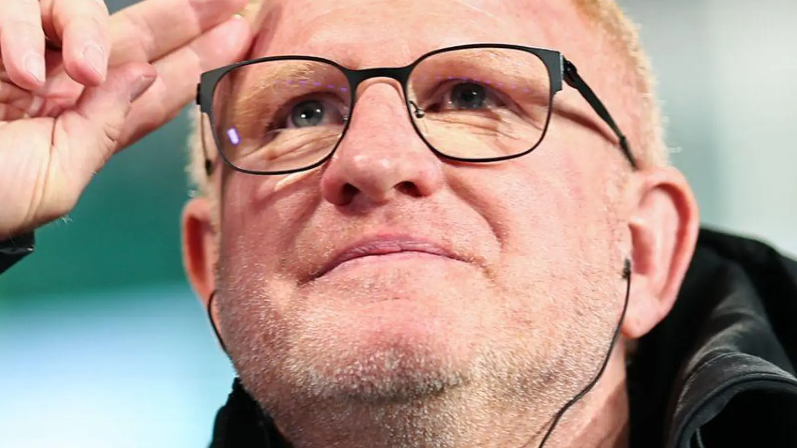 Fürths Trainer Heiko Vogel blickt zuversichtlich in den Saison-Endspurt. (Foto: Daniel Karmann/dpa)