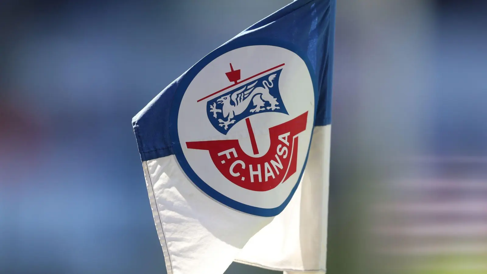 Das Spiel zwischen der SpVgg Unterhaching und Hansa Rostock soll nun am 7. Mai stattfinden. (Foto: Danny Gohlke/dpa-Zentralbild/dpa)