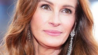In „After the Hunt“ gerät Julia Roberts als Professorin in einen Konflikt um sexuelle Belästigung. (Archivbild) (Foto: Scott A Garfitt/Invision/AP/dpa)