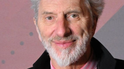 Schauspieler Rufus Beck wundert sich über manch eine Rollen-Besetzung. (Archivbild) (Foto: Felix Hörhager/dpa)