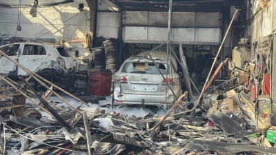 Bei dem Brand am 19. August ist in der Werkstatt an der Würzburger Landstraße ein enormer Schaden entstanden. (Foto: Evi Lemberger)
