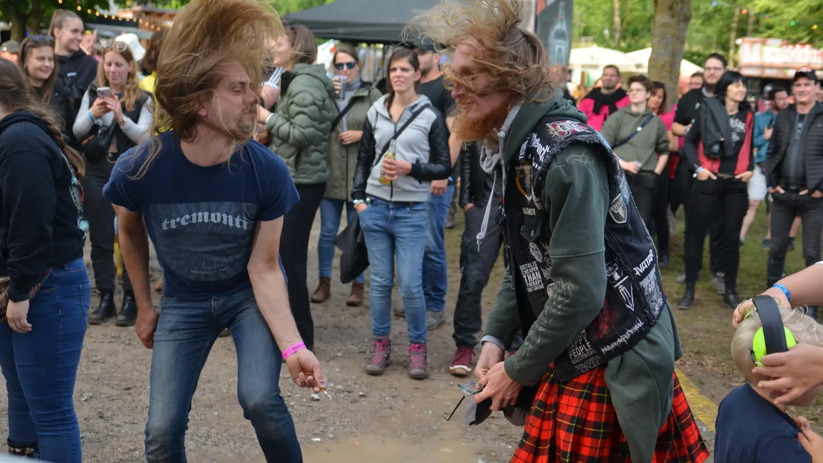 Super Stimmung trotz durchwachsenen Wetters: Das Biberttal Festival 2025 am Samstag. (Foto: Yvonne Neckermann)