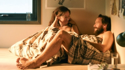 Haugeruds knapp zweistündiger Film beschäftigt sich mit der Frage, wie Sex, Zärtlichkeit und romantische Beziehungen unabhängig voneinander funktionieren können. (Foto: Lukasz Bak/Alamode Film/dpa)