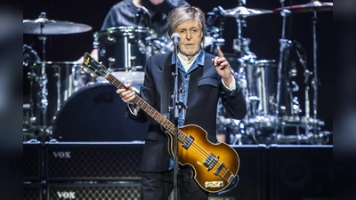 Paul McCartney ist nur einer von vielen britischen Künstlern, die ihre Sorge über eine mögliche Änderung im Urheberrecht zugunsten von KI-Unternehmen geäußert haben. (Archivbild) (Foto: Danny Lawson/PA Wire/dpa)