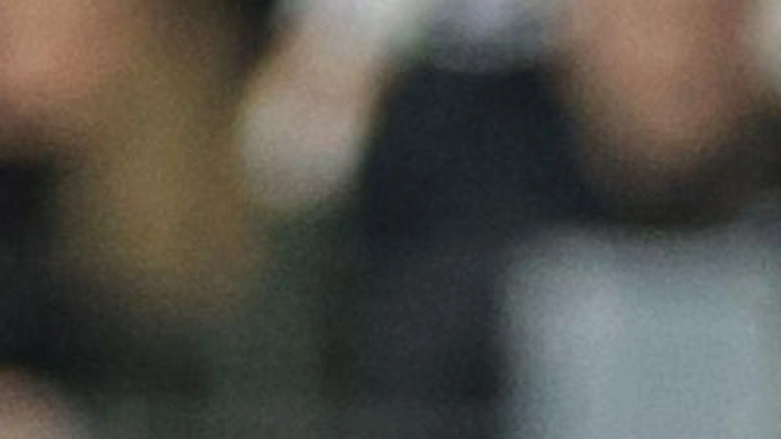 Kennen sich aus einem Länderspiel: Bayern-Star Musiala und Schiedsrichter Eskas. (Archivbild) (Foto: Christian Charisius/dpa)