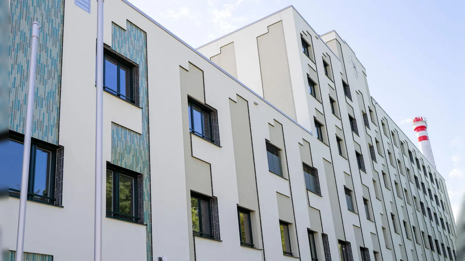 Der Neubau der München Klinik Harlaching wurde jetzt offiziell eingeweiht. (Foto: Peter Kneffel/dpa)