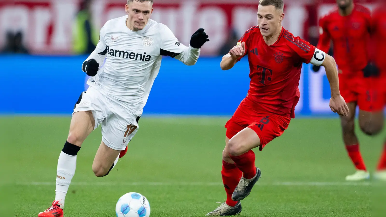 Florian Wirtz und Bayer Leverkusen sind nach Meinung von Bernd Schneider am Samstag Favorit. (Archivbild) (Foto: Sven Hoppe/dpa)