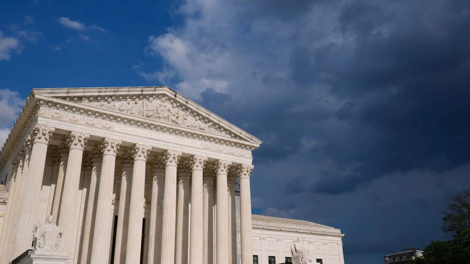 Trumps Regierung hatte sich an den Supreme Court gewandt. (Archivbild) (Foto: Susan Walsh/AP/dpa)