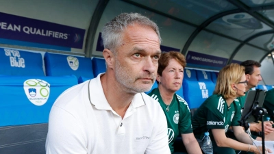 Zwei Härtetests mit Blick auf die WM 2027: Bundestrainer Christian Wück. (Archivbild) (Foto: Ales Fevzer/dpa)