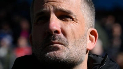 Manuel Baum genießt seine Rolle beim FC Augsburg. (Archivbild) (Foto: Gregor Fischer/dpa)