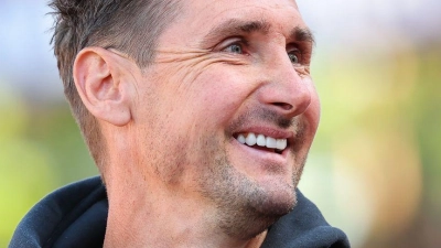 Miroslav Klose blickt auf seine erste Saison beim 1. FC Nürnberg zurück. (Foto: Daniel Karmann/dpa)