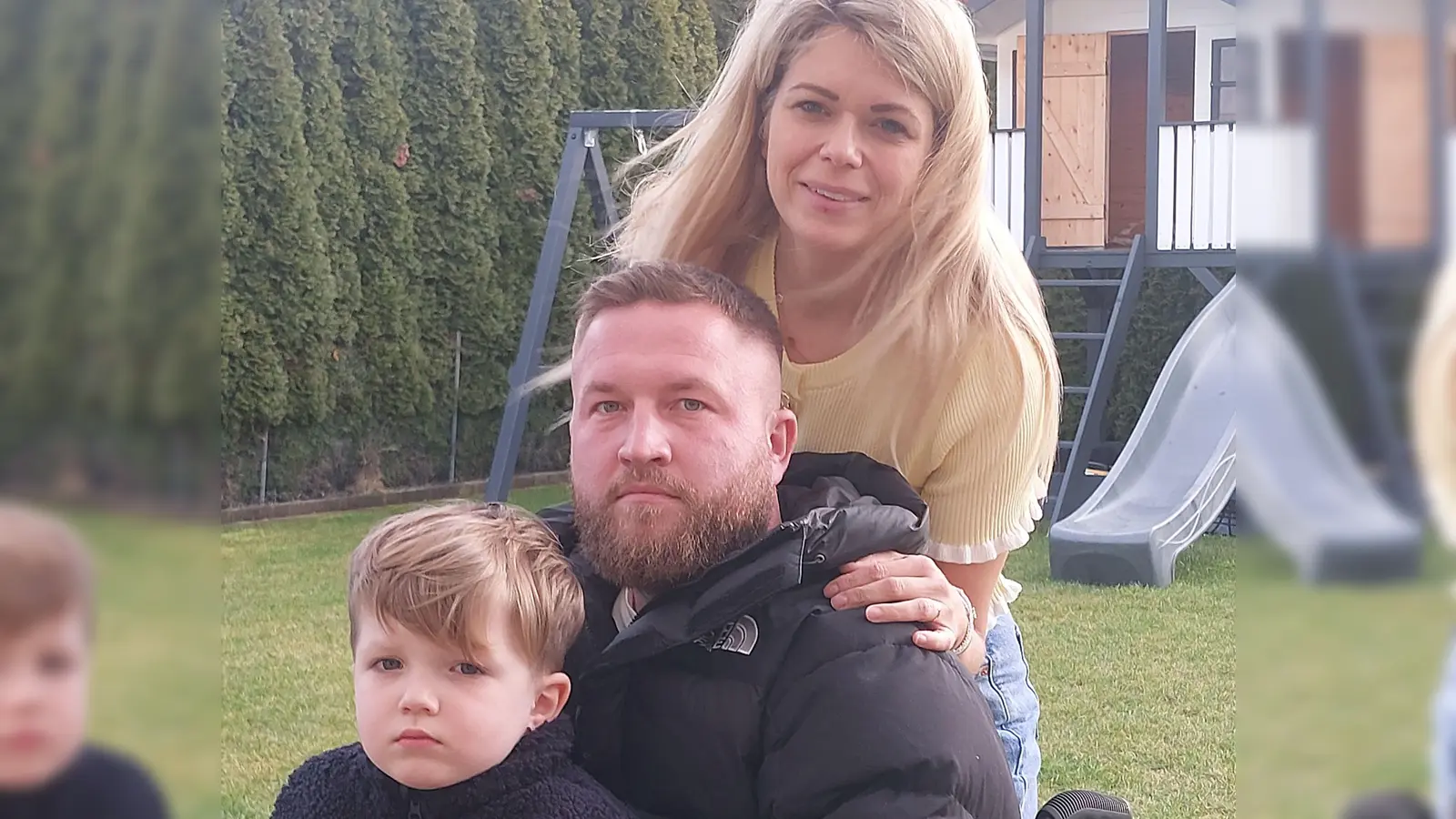 Roman Belender mit Partnerin Olivia Trzcinski und Sohn Levi: Die Gerhardshofener Familie kämpft nach einem schweren Unfall um Romans Zukunft. (Foto: Sandra Buchwald)