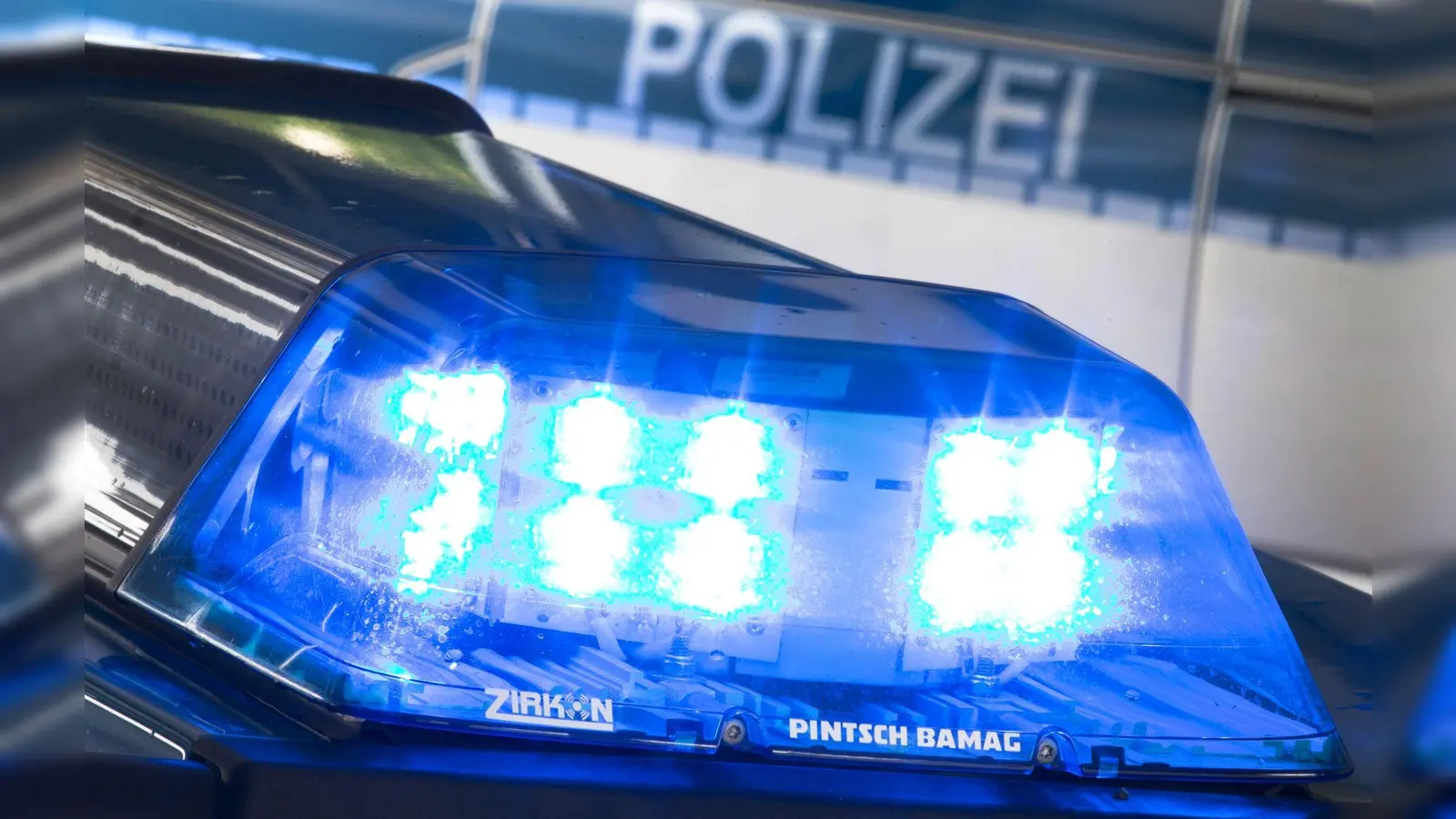 Eine Fahndung blieb ohne Ergebnis. Jetzt hofft die Polizei auf Zeugen. (Symbolbild: Friso Gentsch/dpa)