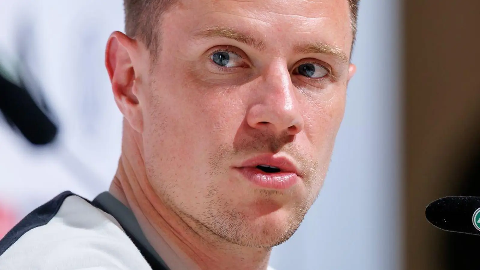 Marc-André ter Stegen fällt erneut „mehrere Monate“ aus. (Archivbild) (Foto: Daniel Karmann/dpa)