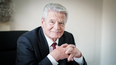 Stellt bei der LesArt sein Buch „Erschütterungen” vor: Altbundespräsident Joachim Gauck. (Foto: Denzel S. Kugler)