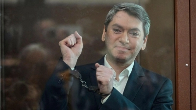 Grigori Melkonjanz wurde wegen seiner Tätigkeit als Wahlbeobachter zu fünf Jahren Haft in Russland verurteilt. (Foto: Alexander Zemlianichenko/AP/dpa)