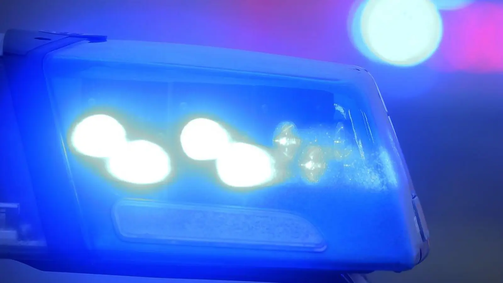 Die Polizei sucht Zeuginnen und Zeugen. (Symbolbild) (Foto: Karl-Josef Hildenbrand/dpa)