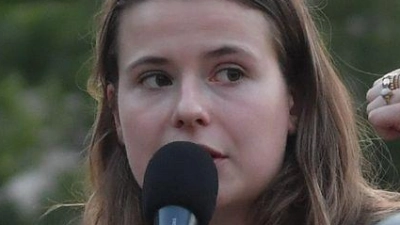 Die Klimaaktivistin Luisa Neubauer wird zu einer Protestveranstaltung gegen Gasbohrungen in Reichling am Ammersee erwartet. (Archivbild)  (Foto: Paul Zinken/dpa)