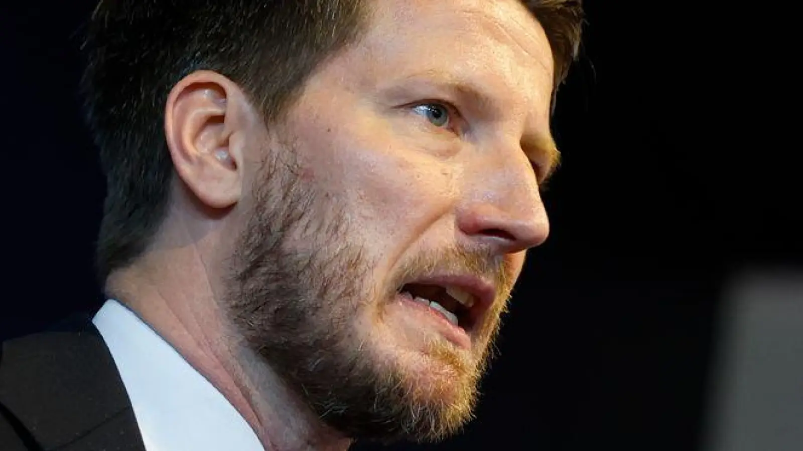 Der nordrhein-westfälische AfD-Chef Martin Vincentz macht dem Bundesvorstand schwere Vorwürfe. (Archivbild) (Foto: Thomas Banneyer/dpa)