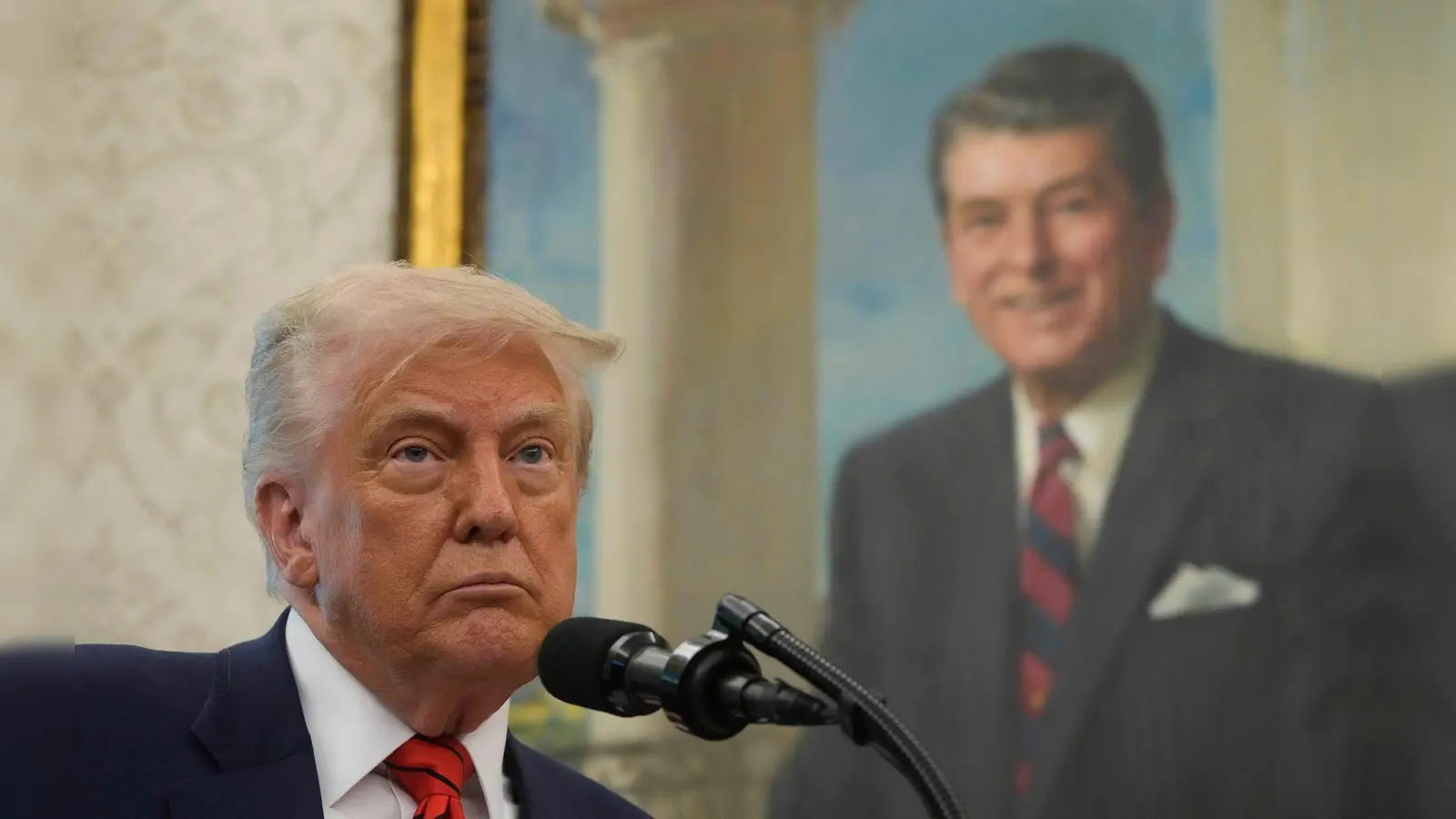 Trump will nicht auf China zugehen (Foto: Mark Schiefelbein/AP/dpa)