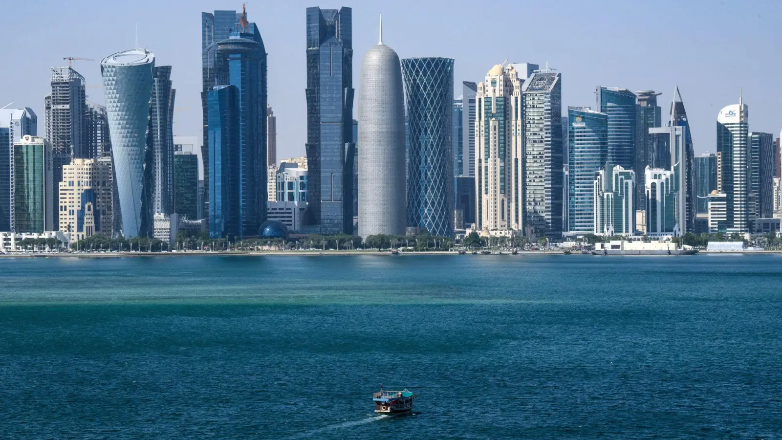 Nach Israels Angriff in Doha kommen dort die Staats- und Regierungschef arabischer und islamischer Staaten zu einem Sondergipfel zusammen. (Archivbild)  (Foto: Bernd von Jutrczenka/dpa)