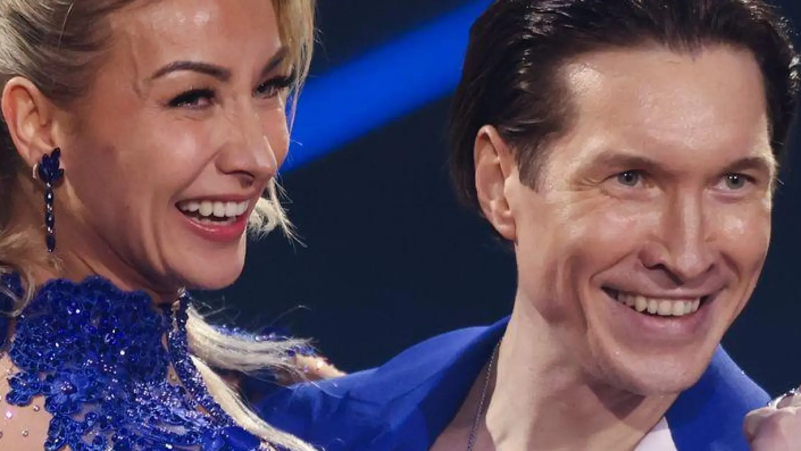 Anna-Carina Woitschack holte sich mit ihrem ersten Tanz im „Let's Dance“-Finale direkt 30 Punkte. (Foto: Rolf Vennenbernd/dpa)
