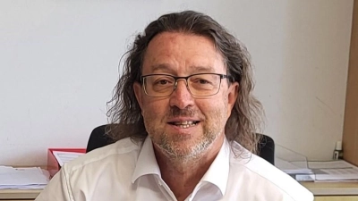 Schöne Premiere: Der neue Bürgermeister Norbert Lenz freut sich auf alle Besucher aus nah und fern. (Foto: Albert Schülein)