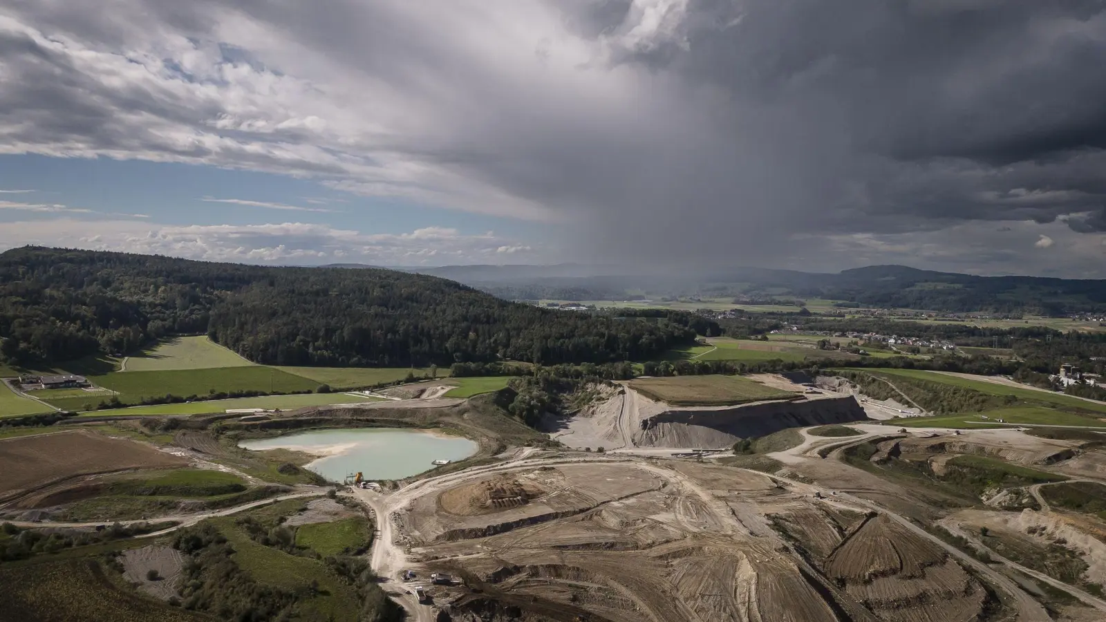 Die Schweiz will nahe der deutschen Grenze ein Endlager für Atommüll einrichten. (Foto: Michael Buholzer/KEYSTONE/dpa)