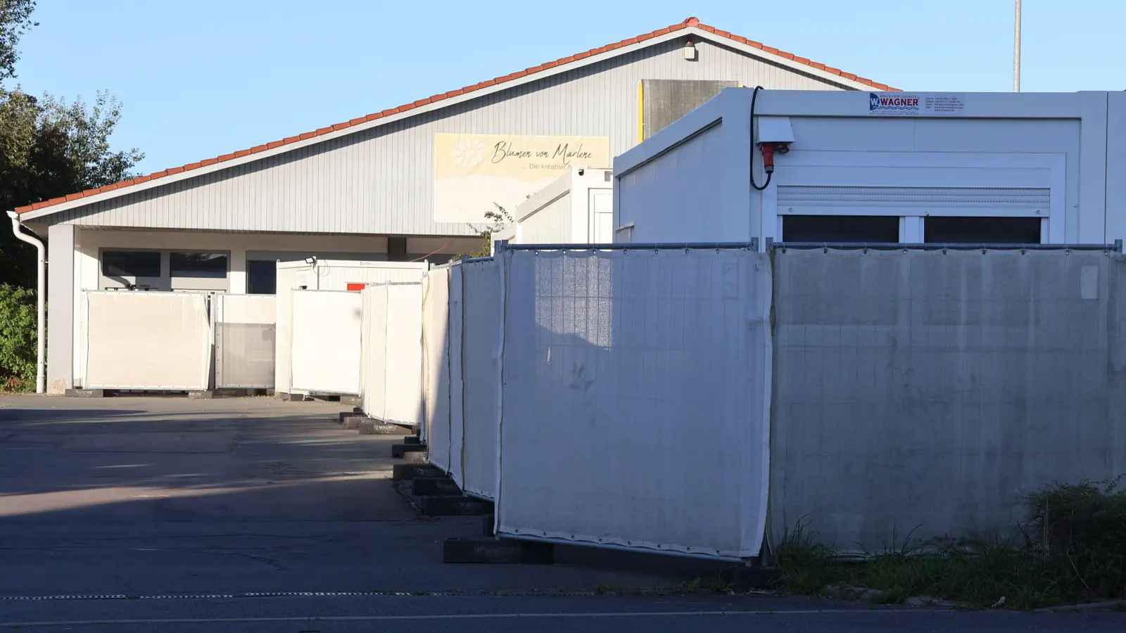 Die Tage der Flüchtlingsnotunterkunft in Scheinfeld sind gezählt das Neustädter Landratsamt stellt den Betrieb dort ein. (Foto: Andreas Reum)