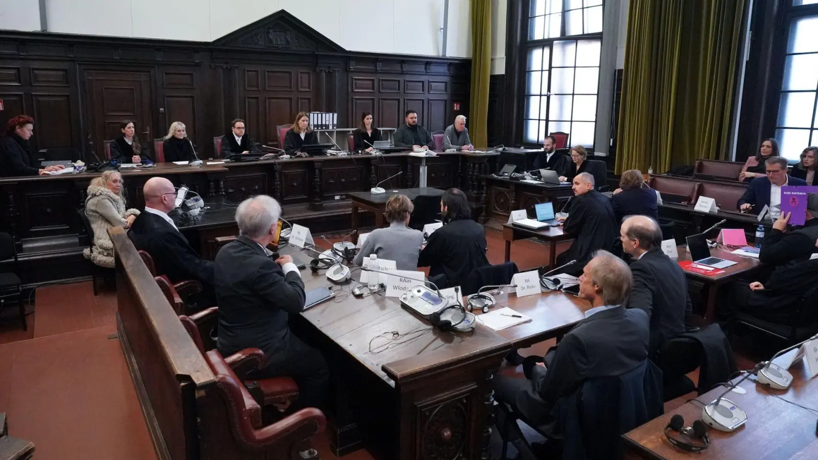 Der mutmaßliche Organisator der Entführung sagt den dritten Prozesstag in Folge vor Gericht aus. (Foto: Marcus Brandt/dpa)