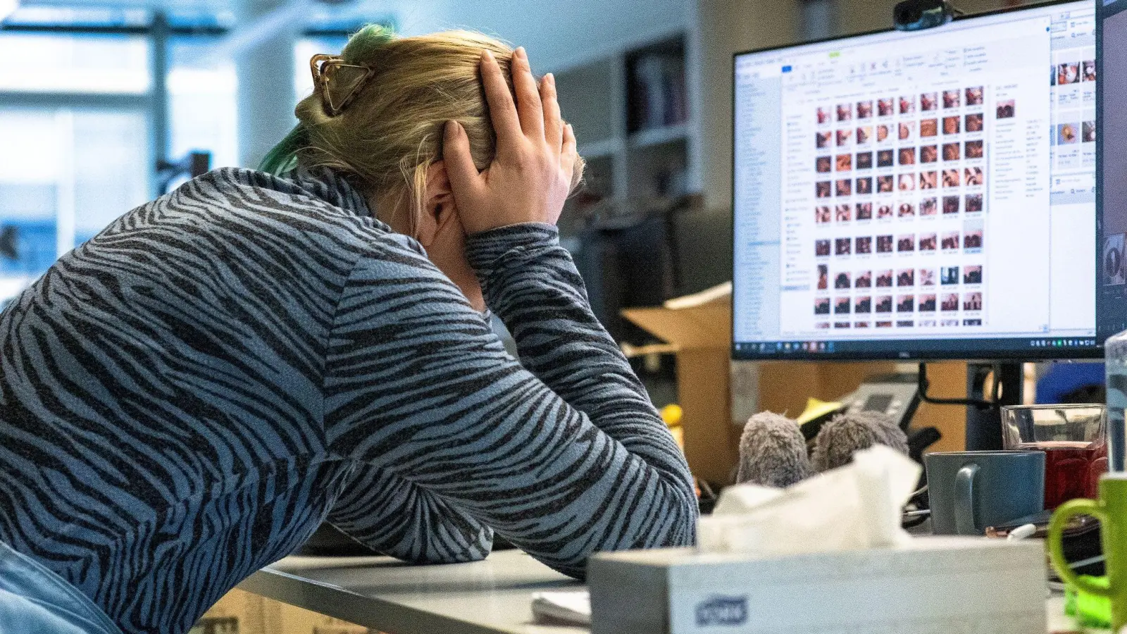 Eine innere Kündigung kann viele Auslöser haben. Häufig ziehen sich Beschäftigte zurück, wenn ihr Einsatz nicht gewürdigt wird. (Foto: Bernd Diekjobst/dpa-tmn/Illustration)