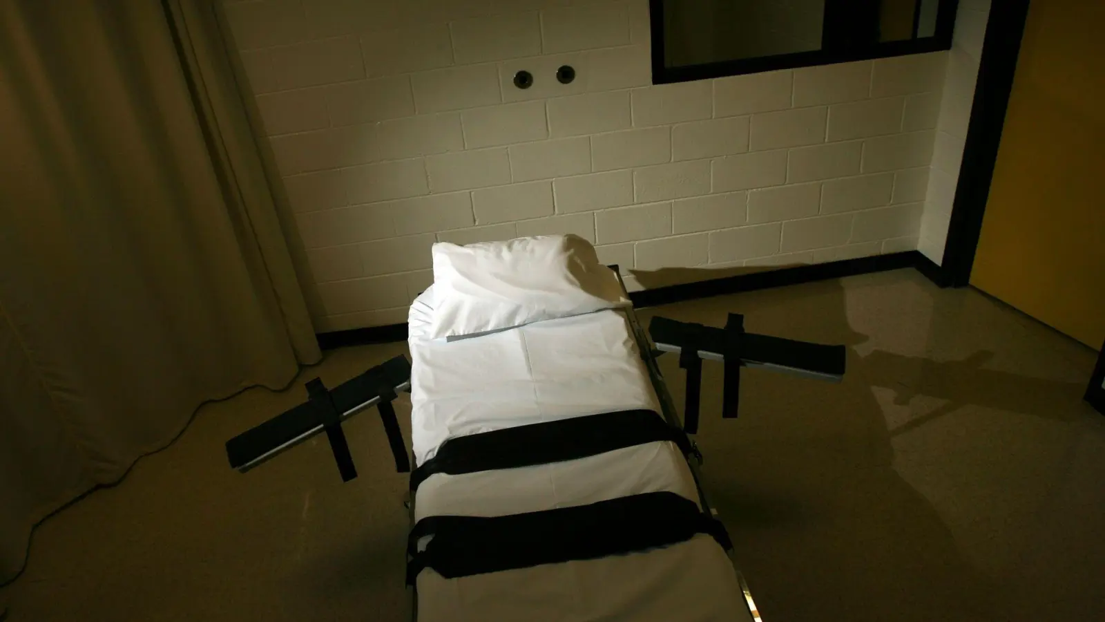Nach der gescheiterten Hinrichtung von Christa Pike gibt es im US-Bundesstaat Tennessee personelle Konsequenzen. (Symbolbild) (Foto: Ben Gray/Atlanta Journal-Constitution via AP/dpa)