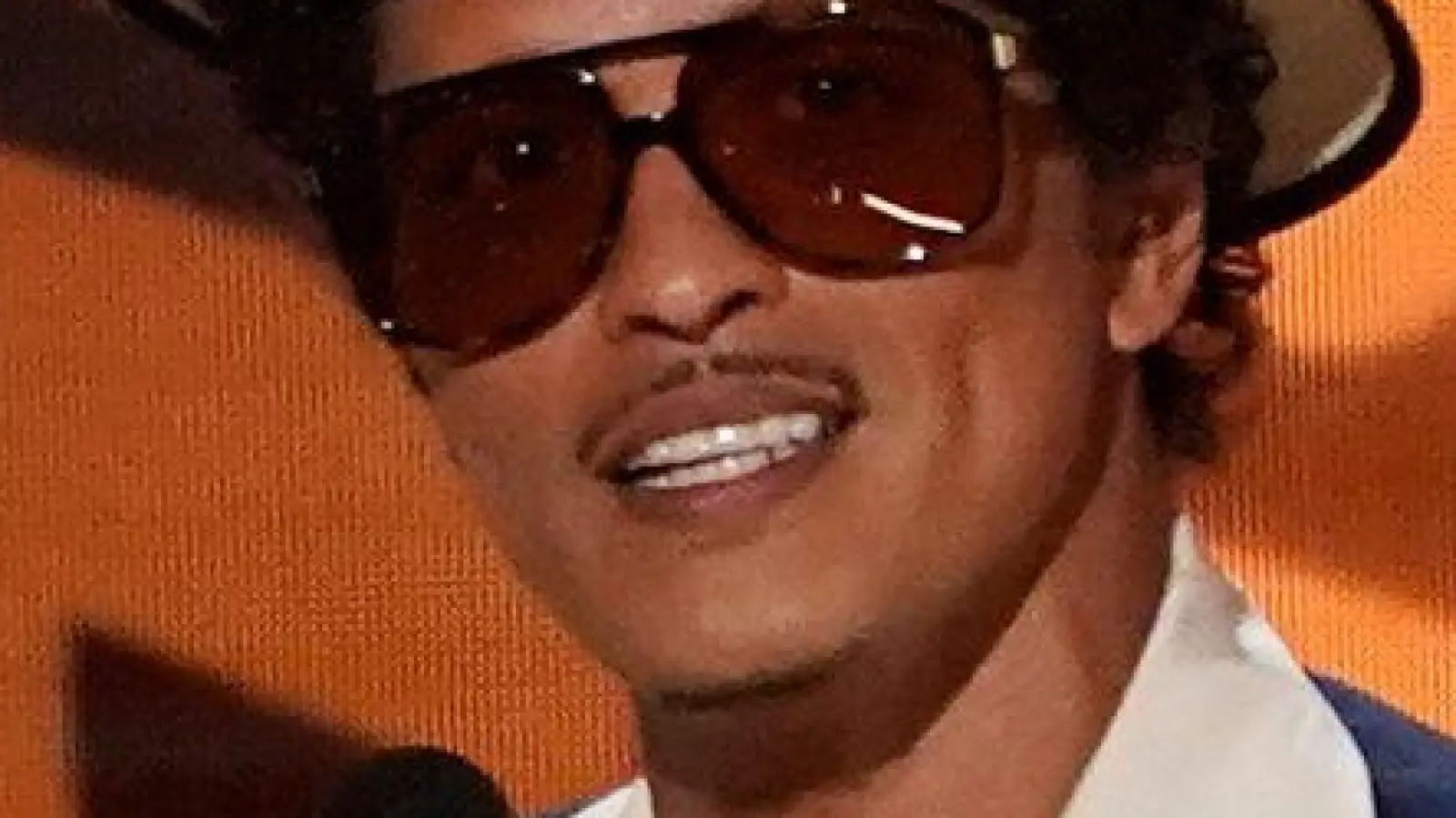 Bruno Mars beteiligte sich zuletzt an Singles mit anderen Künstlern wie Lady Gaga, sein letztes Soloalbum erschien allerdings vor zehn Jahren. (Archivbild) (Foto: Chris Pizzello/Invision via AP/dpa)