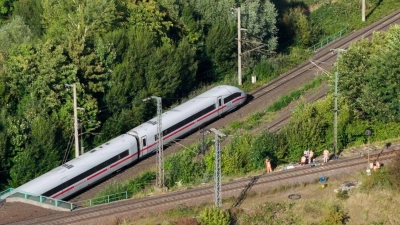 Verspätungen und Ausfälle prägten am Wochenende den Bahnverkehr zwischen Hannover und Berlin. (Foto: Julian Stratenschulte/dpa)