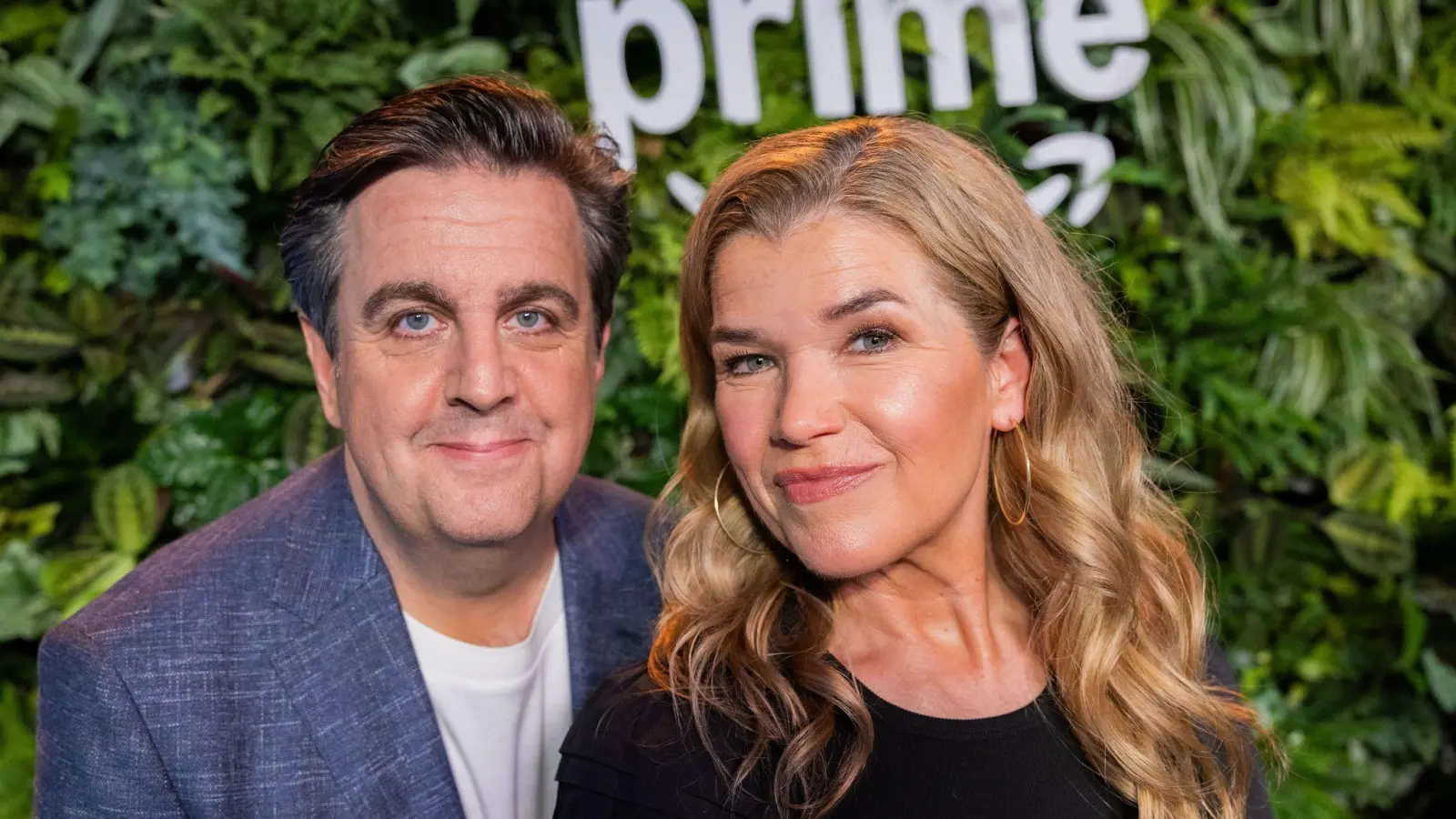 Bastian Pastewka und Anke Engelke sind wieder Ralf und Maria – ihre neue Serienstaffel „Perfekt Zusammen?!“ ist ab Ende Januar bei Prime Video im Programm. (Foto: Rolf Vennenbernd/dpa)