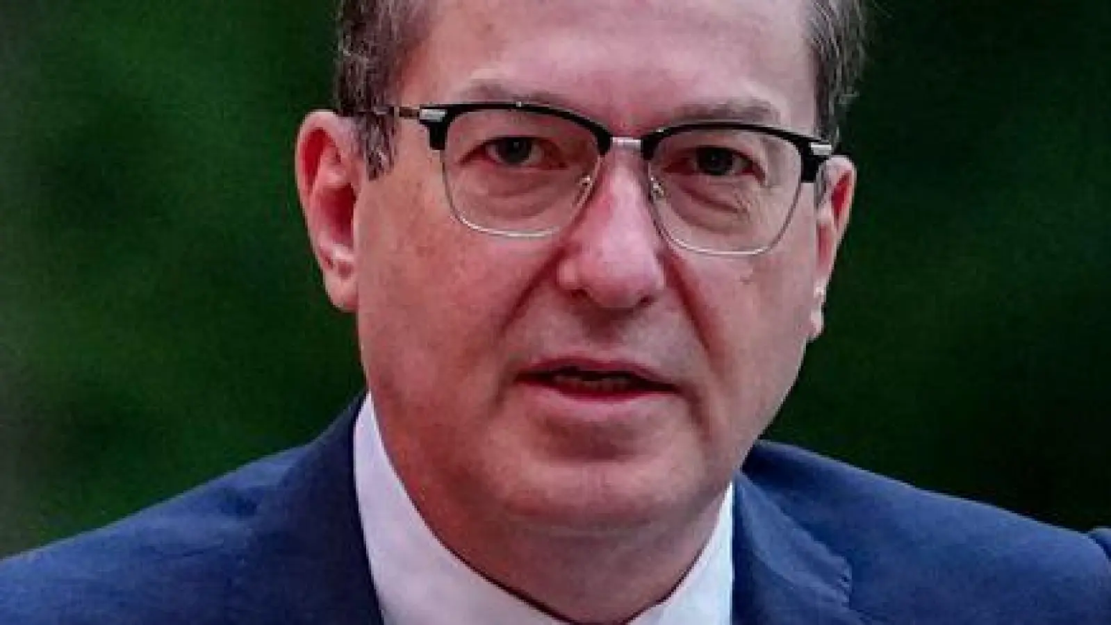 Alexander Dobrindt setzt auf eine Verschärfung der Asylpolitik. (Archivbild) (Foto: Kay Nietfeld/dpa)