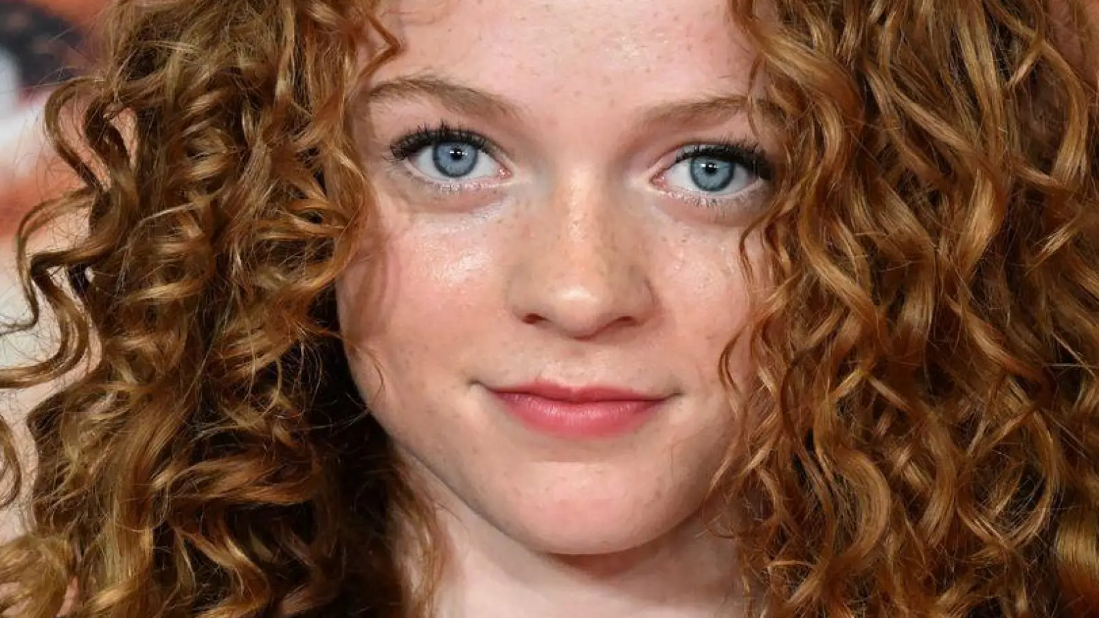 Die Schauspielerin Alexa Goodall bei der Deutschlandpremiere. (Archivbild) (Foto: Felix Hörhager/dpa)