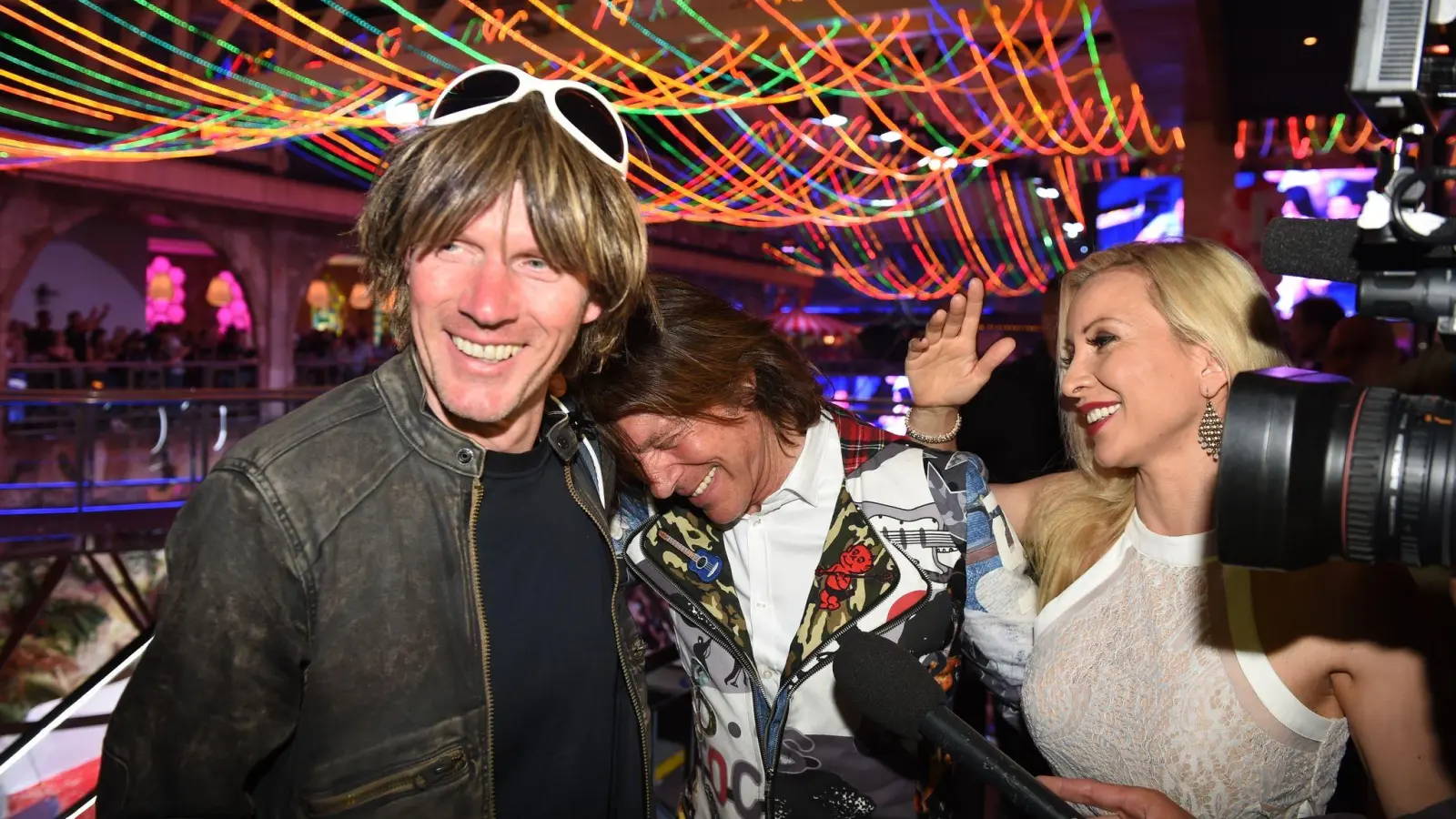 Partysänger Mickie Krause hat Jürgen Drews als Zugpferd im Megapark ersetzt. (Archivbild) (Foto: picture alliance / ZB)