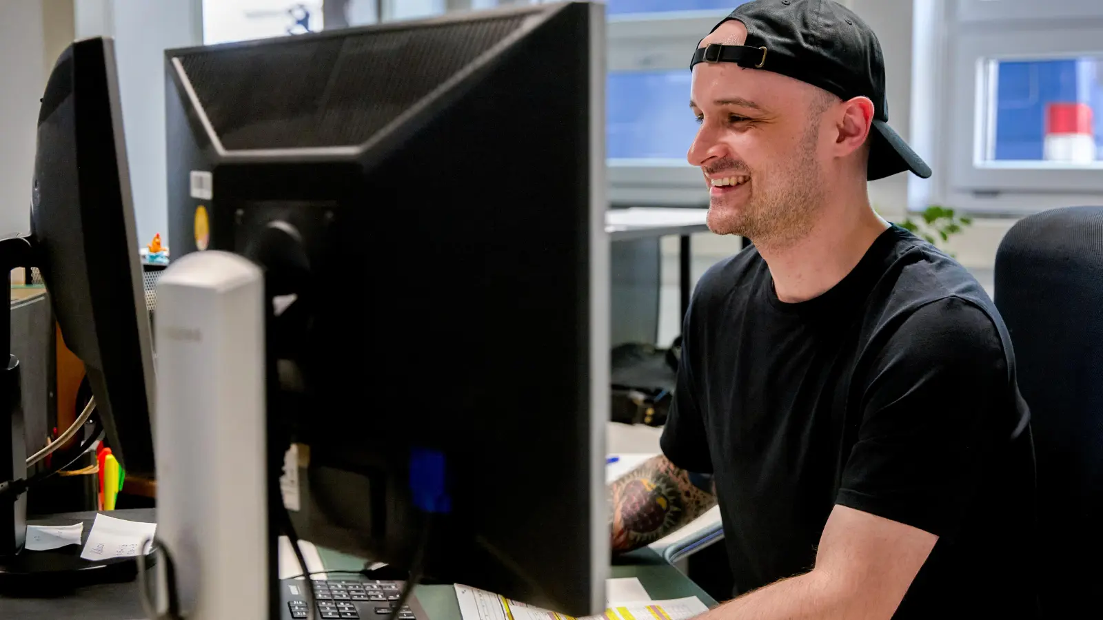 Tim Weißmann aus der Sonderbeilagenredaktion. (Foto: Tizian Gerbing)