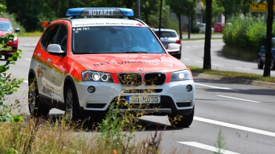 Der Rettungsdienst musste die 22-Jährige nach ihrem Unfall bei Leutershausen medizinisch versorgen. (Foto: Jim Albright)