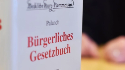 Viele Menschen in Deutschland blicken bei der hohen Regelungsdichte nicht mehr durch. (Foto: Uli Deck/dpa)