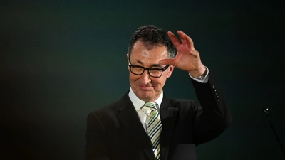 Holte auf den letzten Metern noch auf: Cem Özdemir wird wohl der nächste Ministerpräsident in Baden-Württemberg.  (Foto: Bernd Weißbrod/dpa)