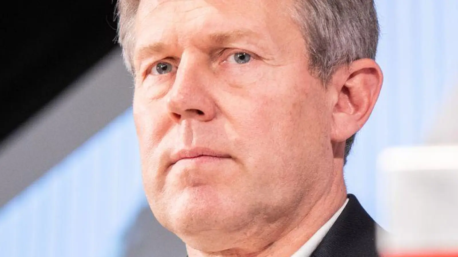 DEL-Chef Gernot Tripcke gefällt die Terminierung der NHL-Spiele in Deutschland nicht. (Archivbild) (Foto: Marcel Kusch/dpa)