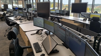 Die neue Integrierte Leitstelle im Ansbacher Stadtteil Brodswinden war das größte Projekt des Zweckverbands für Rettungsdienst und Feuerwehralarmierung in den letzten Jahren.  (Foto: Thomas Schaller)