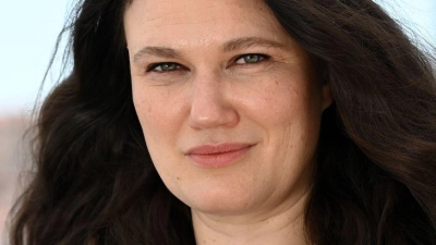 Mascha Schilinski in Cannes (Archivbild).  (Foto: Stefanie Rex/dpa)