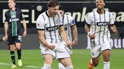 Lukas Petkov erzielt das 1:0 und war mit bester Mann auf dem Platz. (Foto: Sebastian Bach/Fußball-News Saarland/dpa)