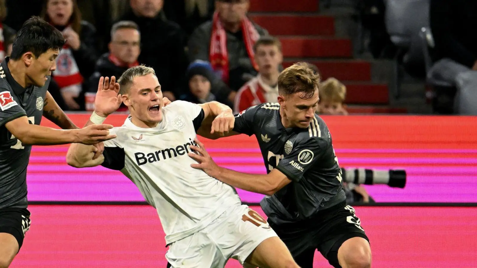 Das Pokal-Topspiel Bayern und Bayer ist live in der ARD zu sehen. (Foto: Lukas Barth-Tuttas/dpa)