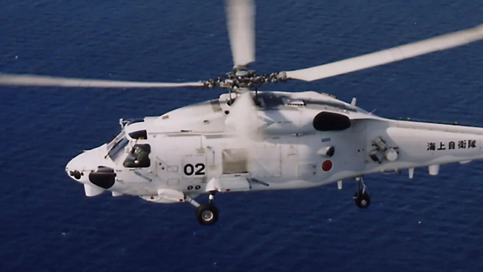 Zwei japanische Marine-Hubschrauber sind möglicherweise kollidiert. (Foto: -/Die offizielle Website der Japanischen Maritimen Selbstverteidigungskräfte via AP/dpa)